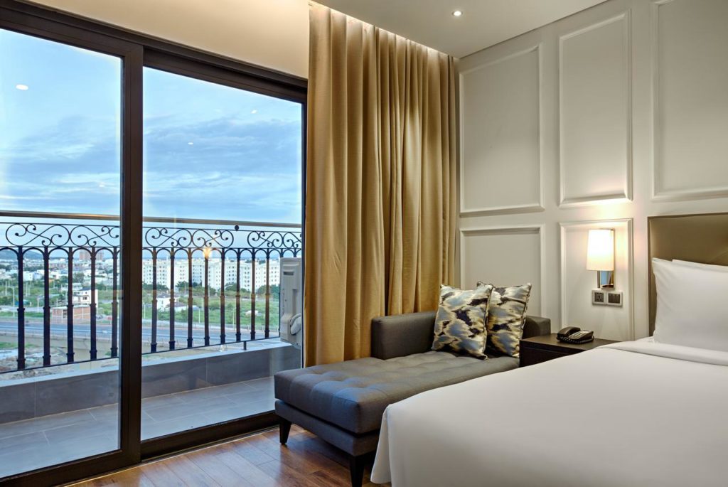 Danang Golden Bay Hotel Vietnam